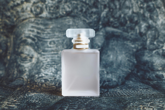 Winter Perfumes: Warm and Spicy Blends