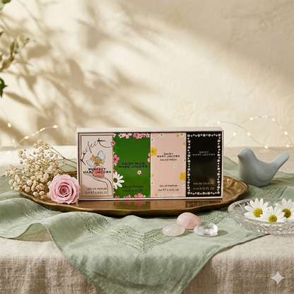 Marc Jacobs Mini Set Eau de Toilette Gift Set | 4 Piece Fragrance Collection (Daisy. Fresh, Wild & Perfect)
